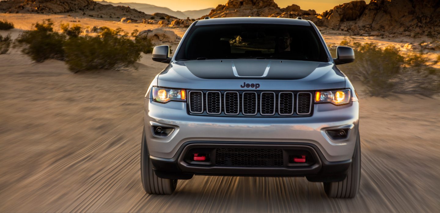 2017 Jeep Grand Cherokee Trailhawk Front Exterior